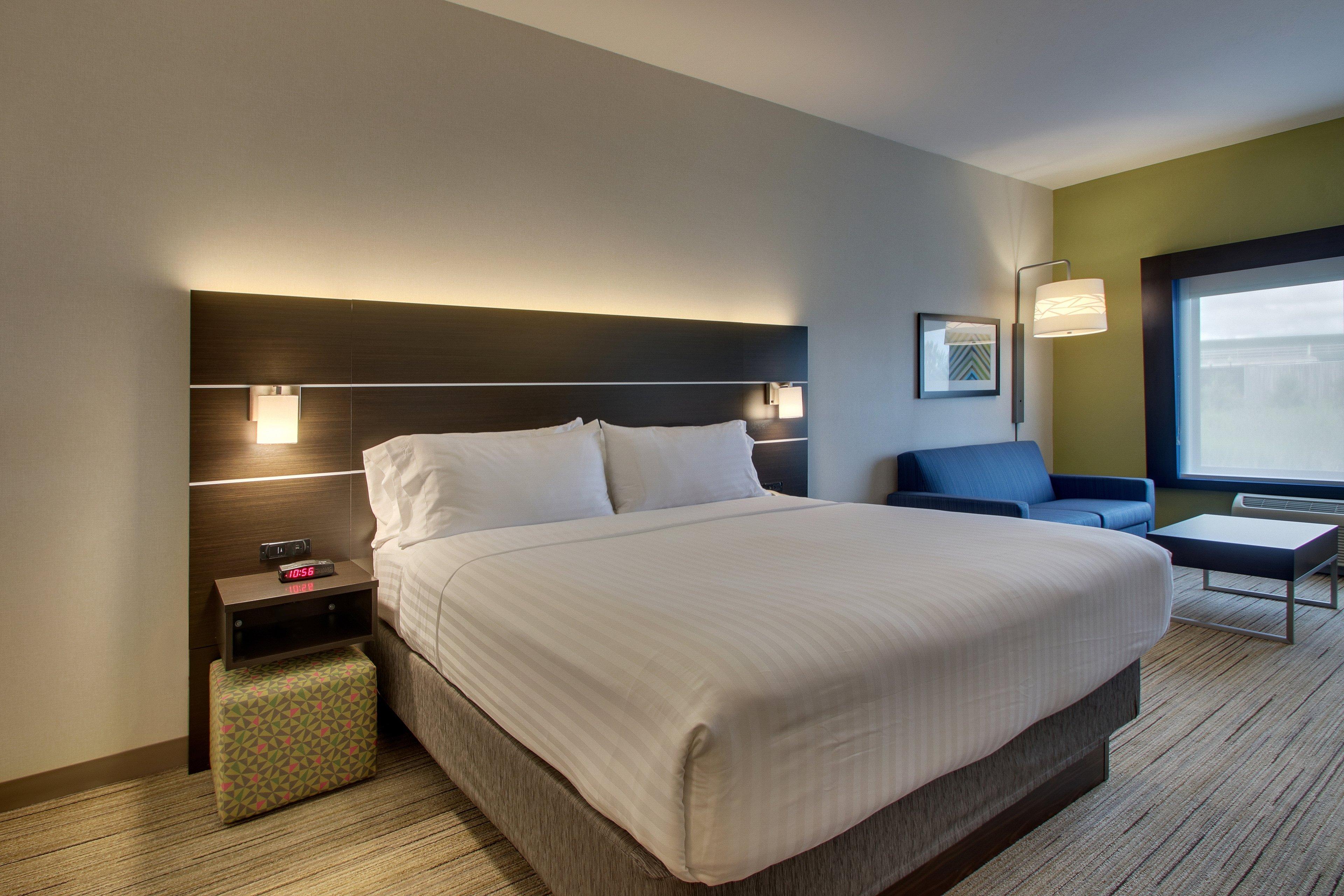 Holiday Inn Express Hotel & Suites Morris By Ihg Bagian luar foto