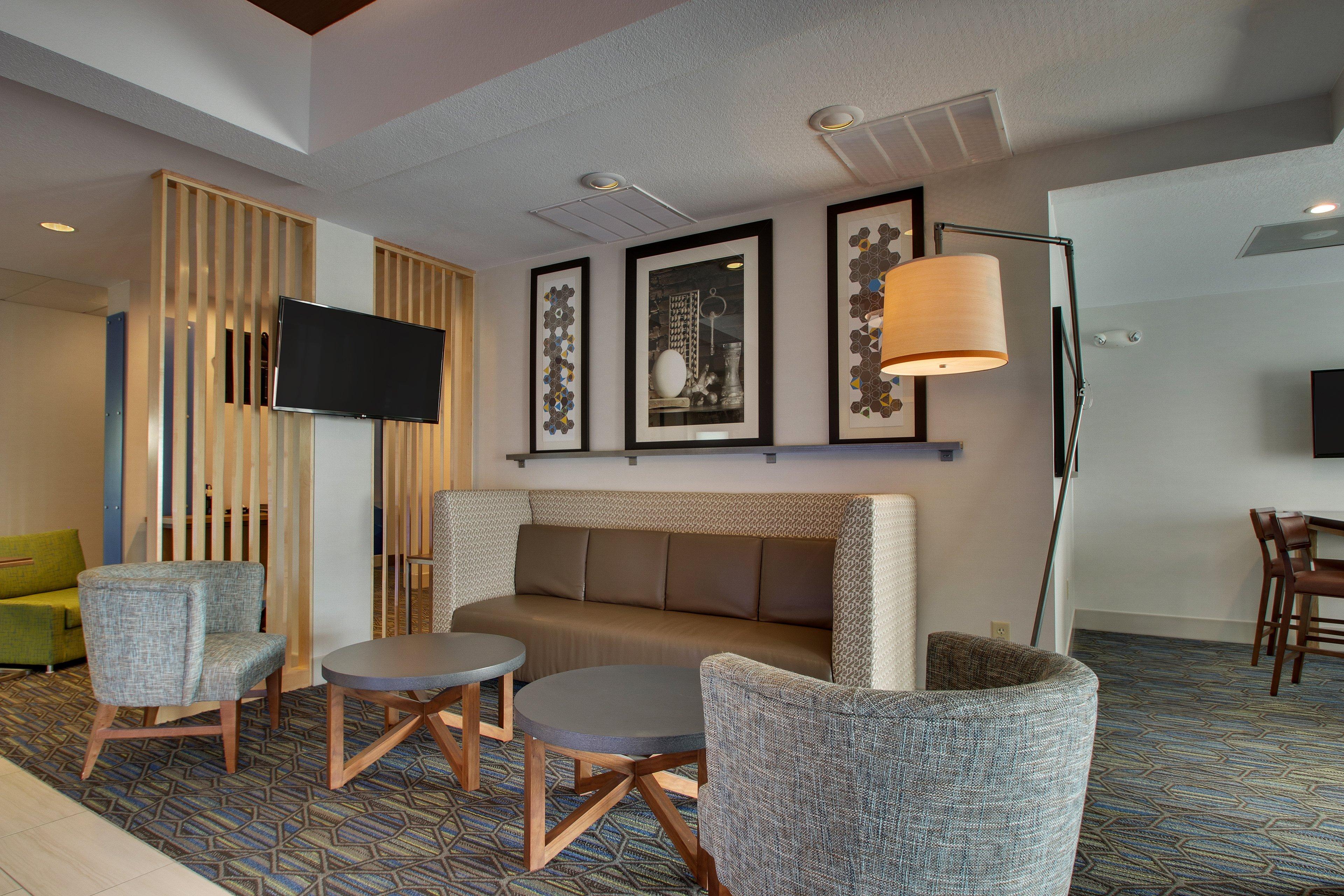 Holiday Inn Express Hotel & Suites Morris By Ihg Bagian luar foto