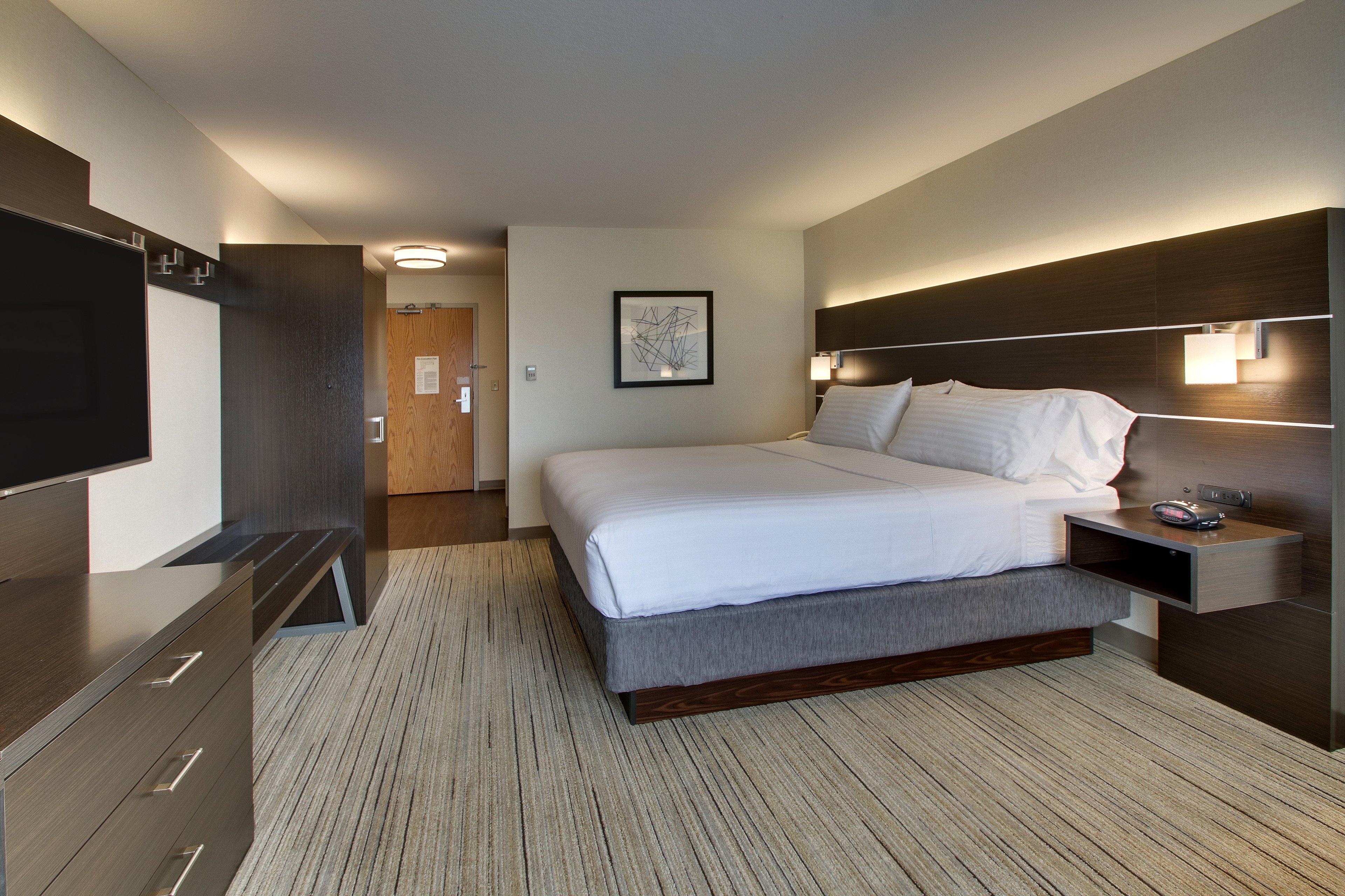 Holiday Inn Express Hotel & Suites Morris By Ihg Bagian luar foto