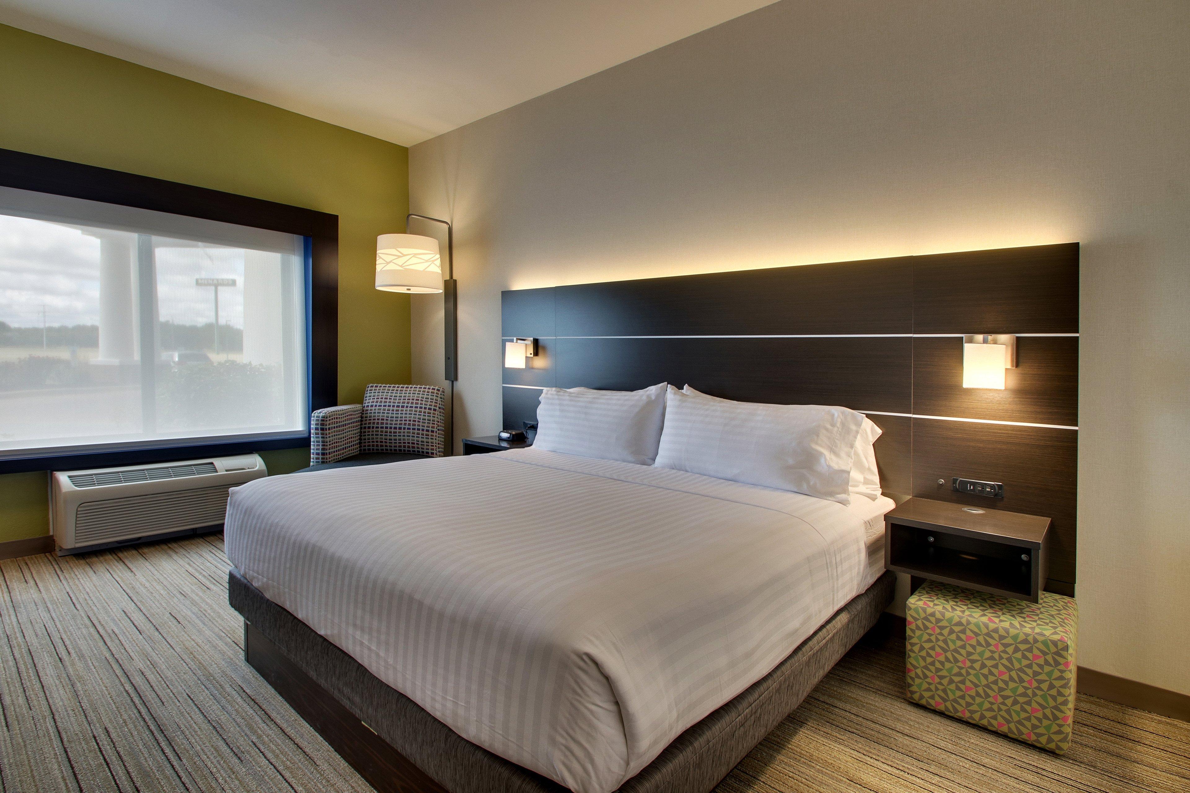 Holiday Inn Express Hotel & Suites Morris By Ihg Bagian luar foto