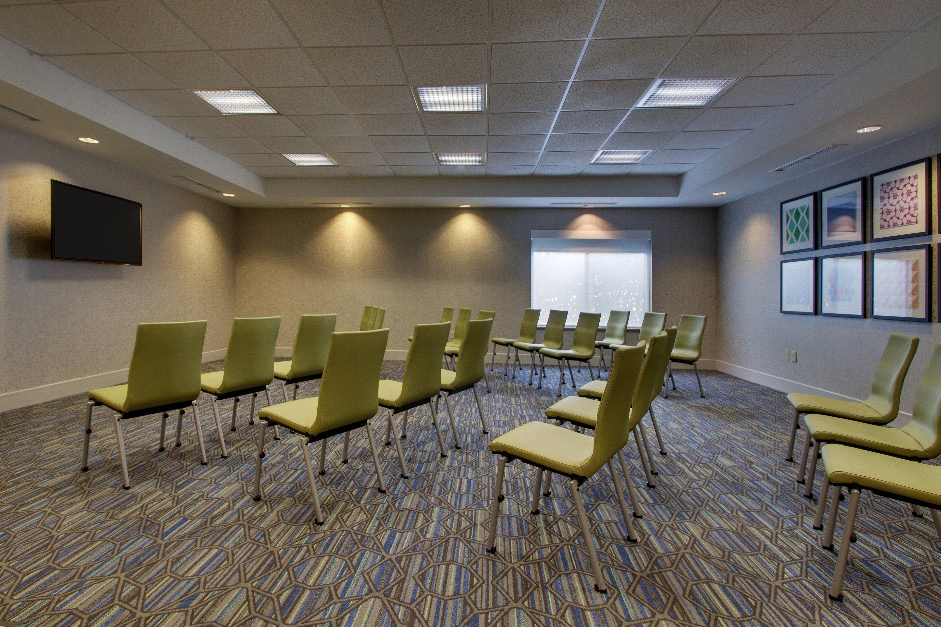 Holiday Inn Express Hotel & Suites Morris By Ihg Bagian luar foto