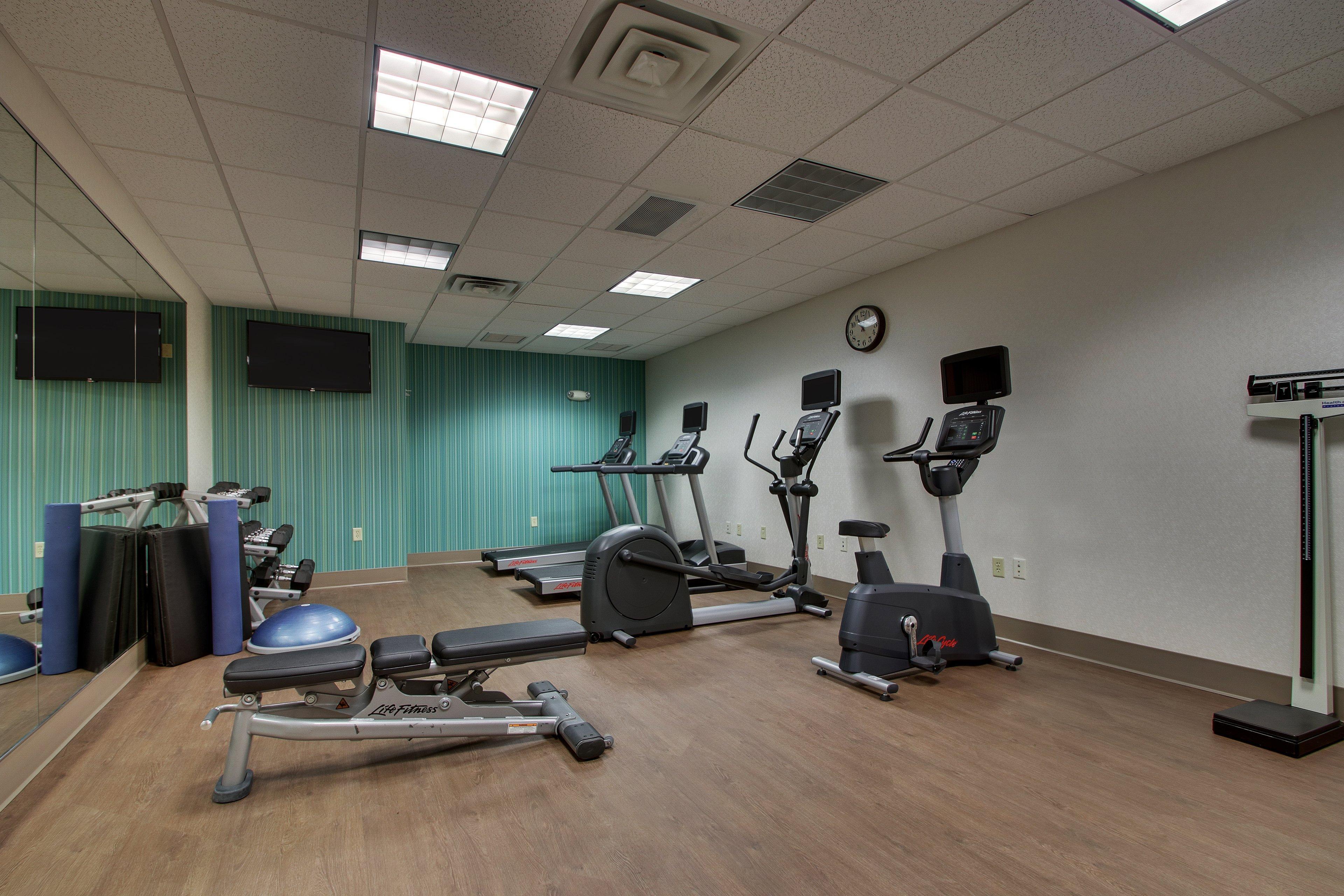 Holiday Inn Express Hotel & Suites Morris By Ihg Bagian luar foto