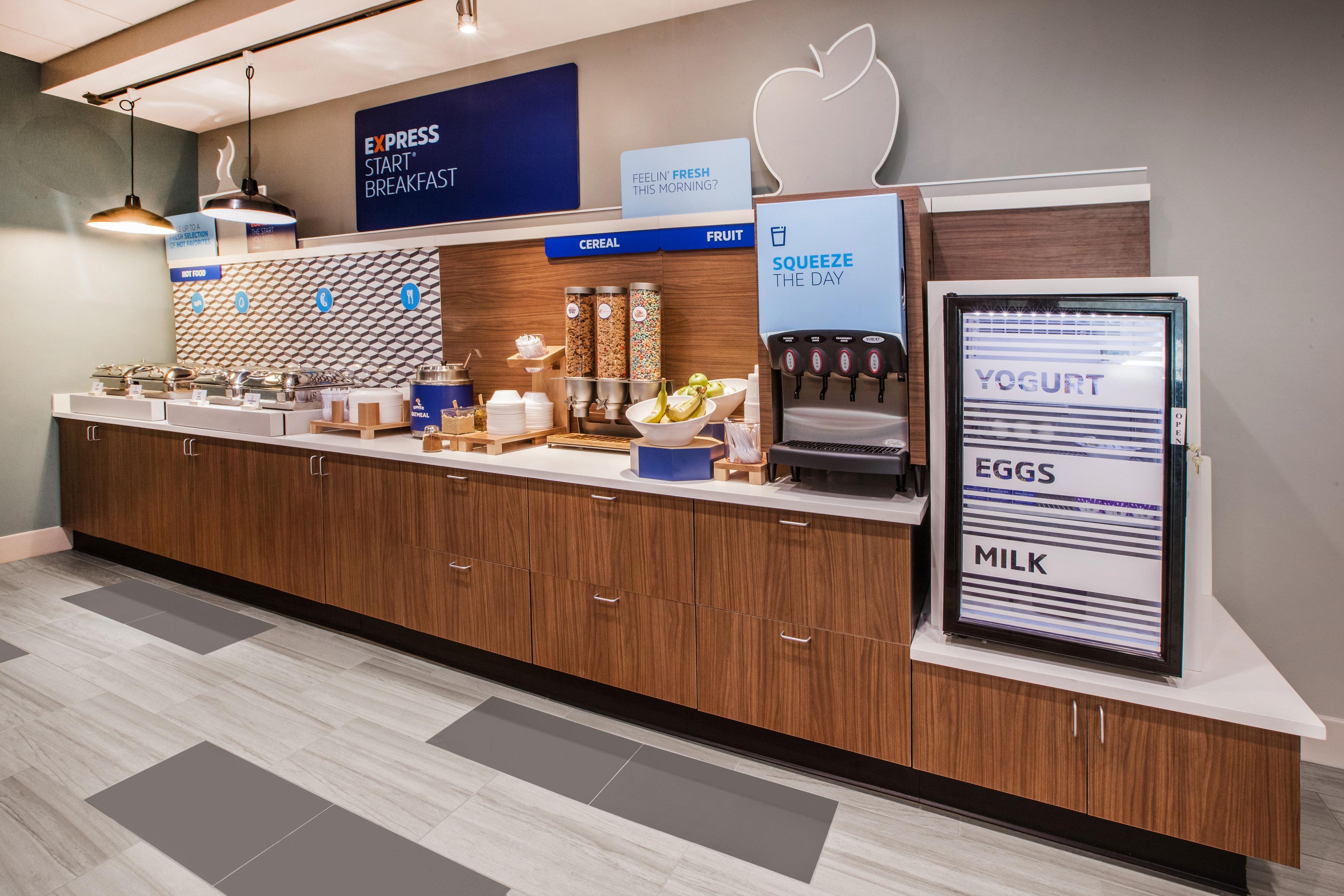 Holiday Inn Express Hotel & Suites Morris By Ihg Bagian luar foto