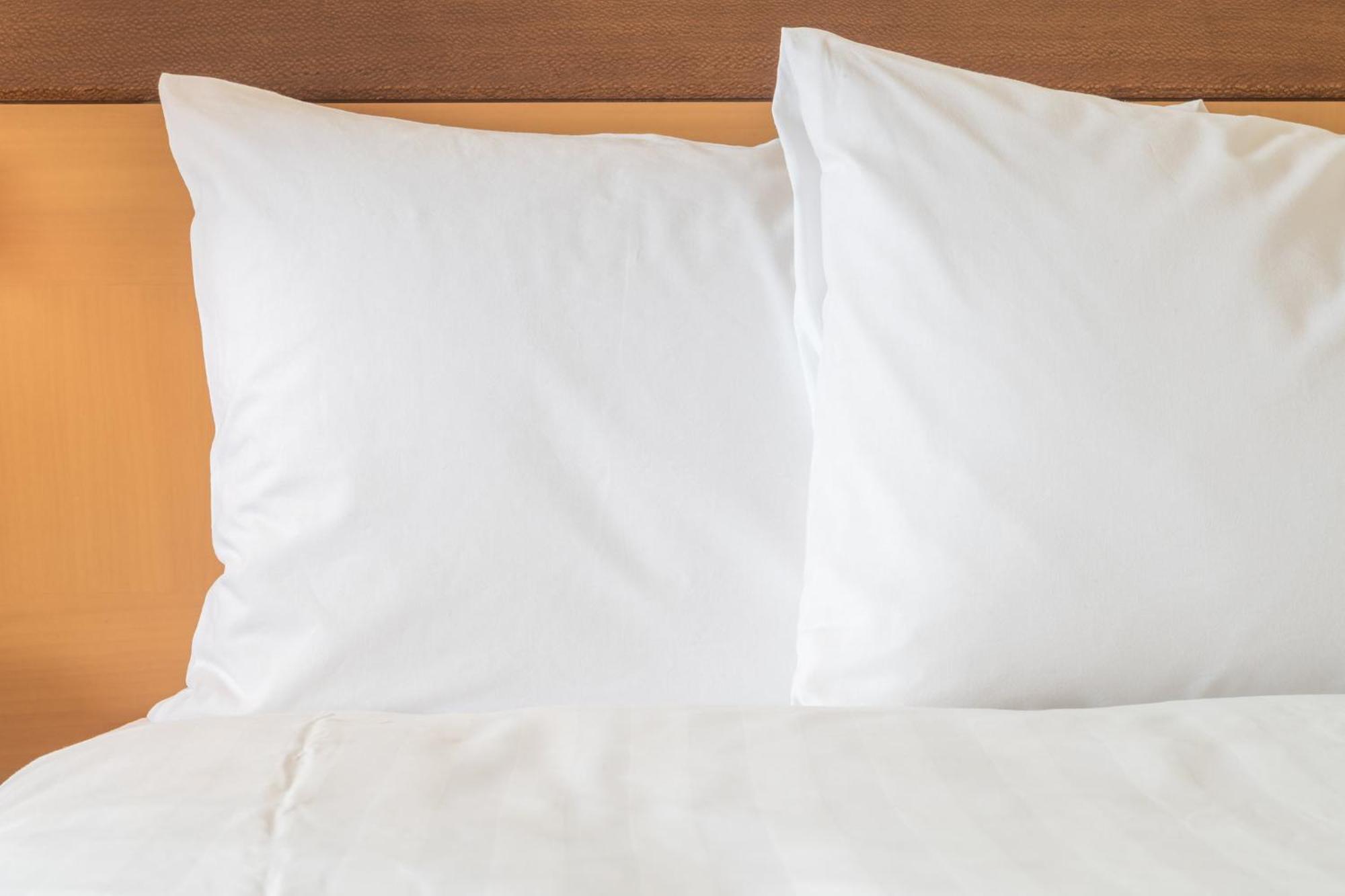 Holiday Inn Express Hotel & Suites Morris By Ihg Bagian luar foto